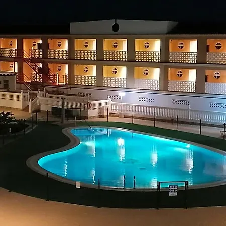 Szálloda Parque Carolina 3*